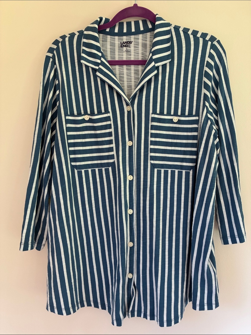 Women’s Lands' End Blue and White Vertical Stripe Button-Down Shirt Size 1X